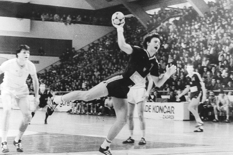 File:Alvaro Načinović 1987.jpg